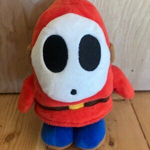 Shy Guy 6" Red White Super Mario Bros Nintendo Plushie